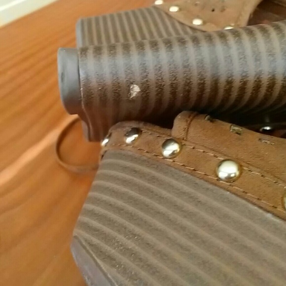 70's Throwback - Picture 4 of 8